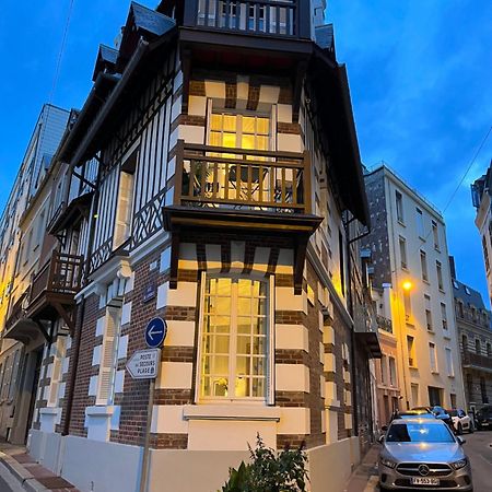 L Emeraude - Trouville Екстериор снимка